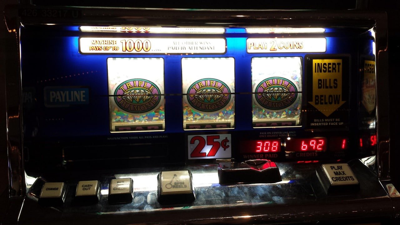 Live casino gaming experience through 63ph33 mobile app tailored for Philippine users
